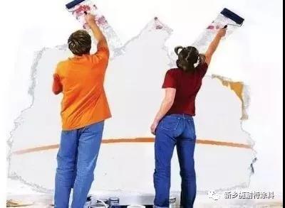 真石漆成片脫落，沒團(tuán)結(jié)好膩?zhàn)雍偷灼?>
							</div>
							<div   id=